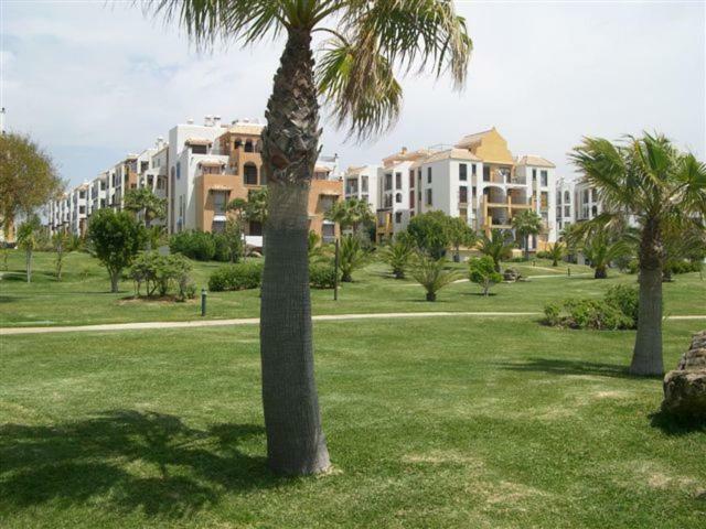 Apartamentos Atlanterra Costa Y Sol サアラ・デ・ロス・アトゥネス エクステリア 写真